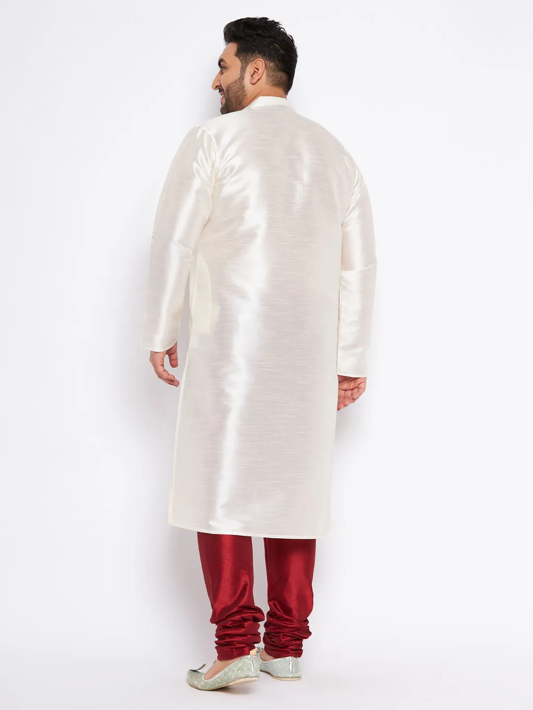 Vastramay Men's Cream Silk Kurta Pyjama