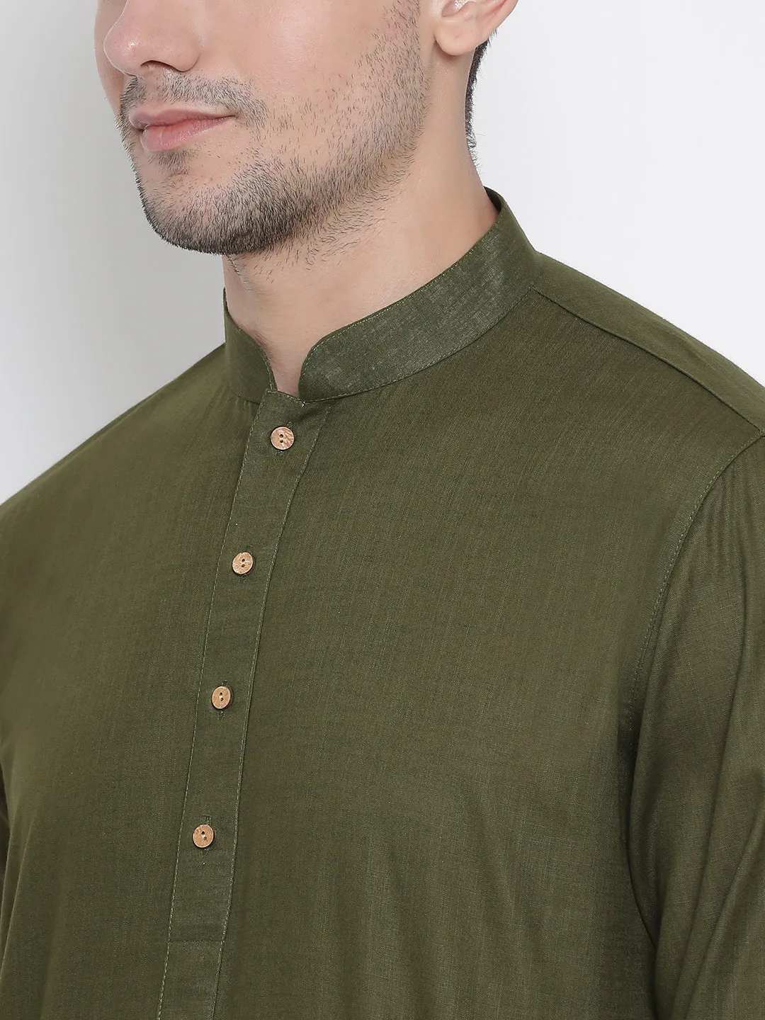 VASTRAMAY Men's Mehndi Green Cotton Kurta