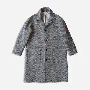 WOOL HERRINGBONE RAGLAN OVER COAT - BLACK/CREAM